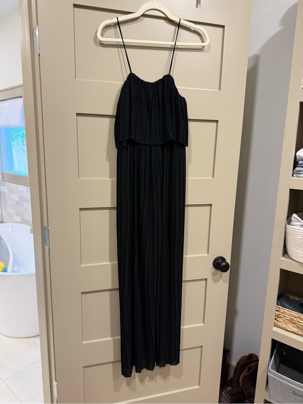 Vici Black Pleated Wide-Leg Spaghetti Strap Jumpsuit - Picture 3 of 6